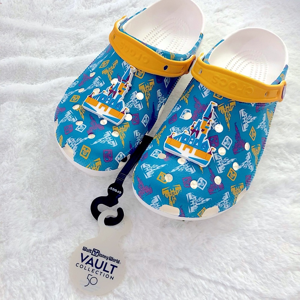 Walt Disney World Vault Collection 50 Castle Crocs NWT - Picture 2 of 5